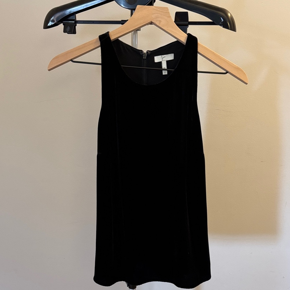 Joie Classic Black Top